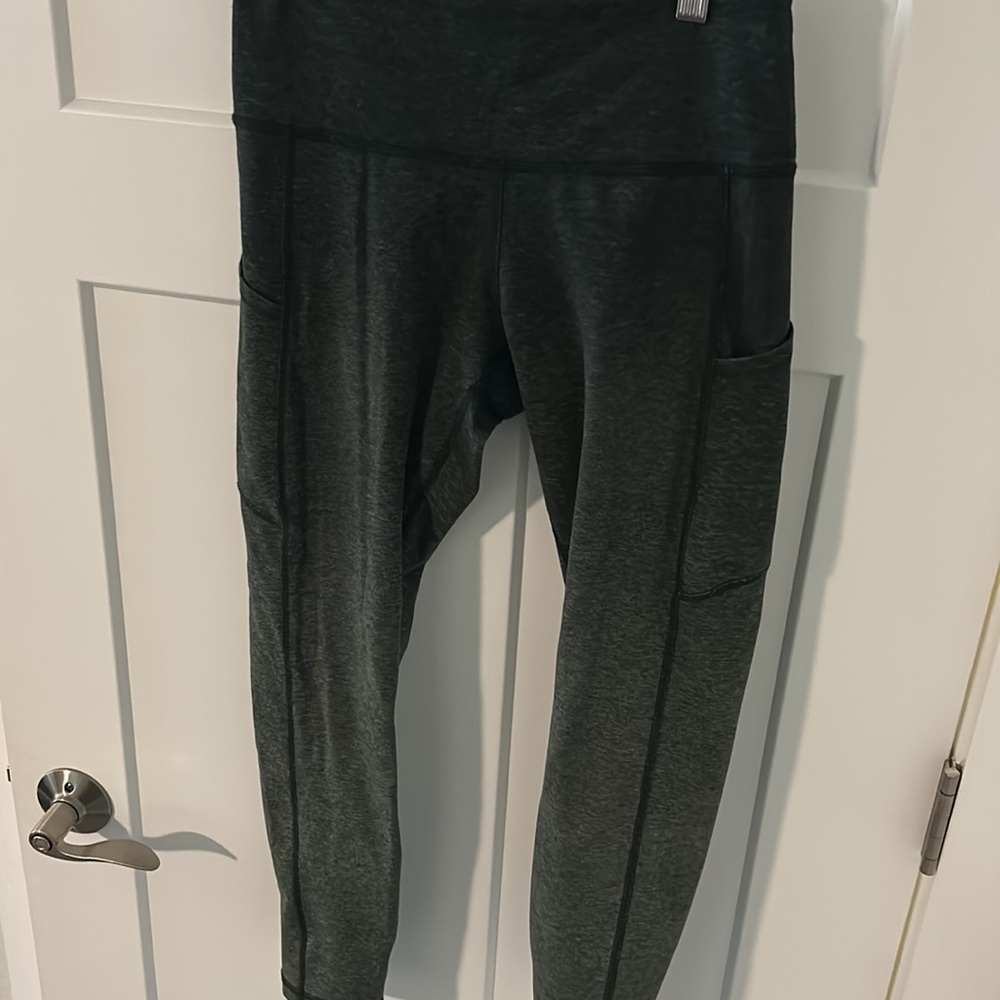 Gradient gray capris - Picture 2 of 5
